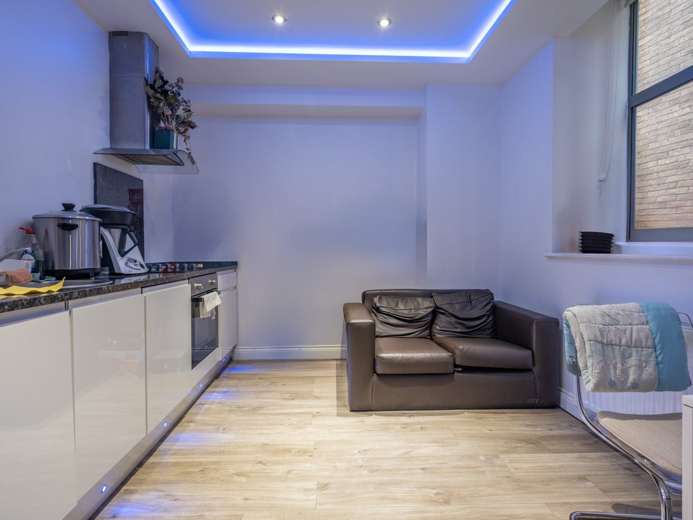 Flat Falconar's Court in Newcastle upon Tyne