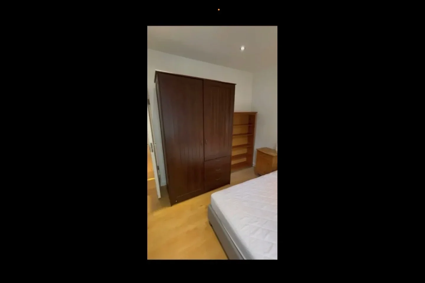 Room Pardoner Street in Greater London