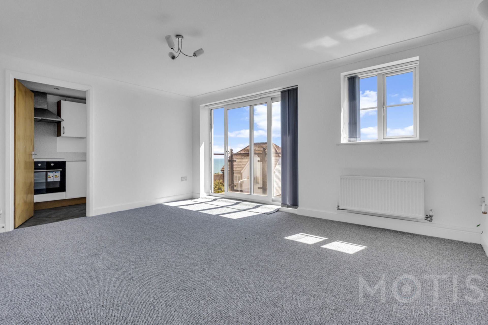 Flat Wellington Mews in Folkestone and Hythe District