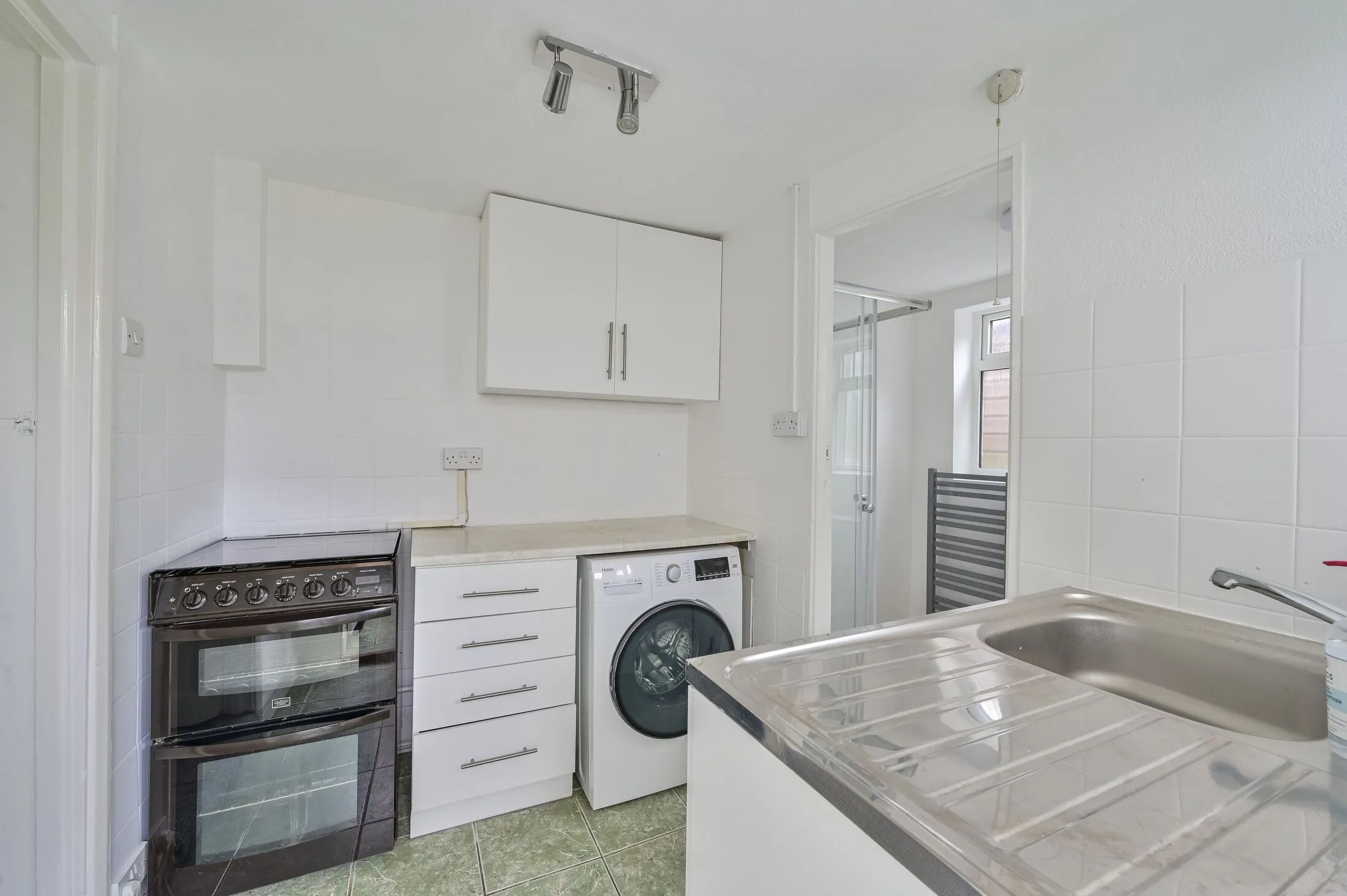 Flat Pelham Road in Greater London