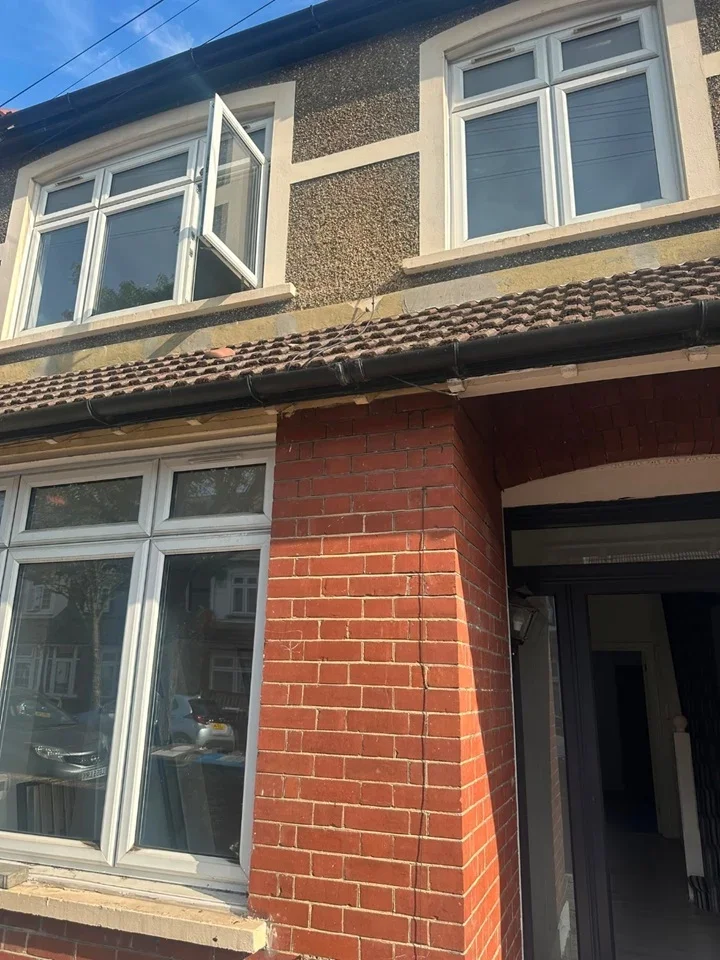 House Malvern Road in Greater London