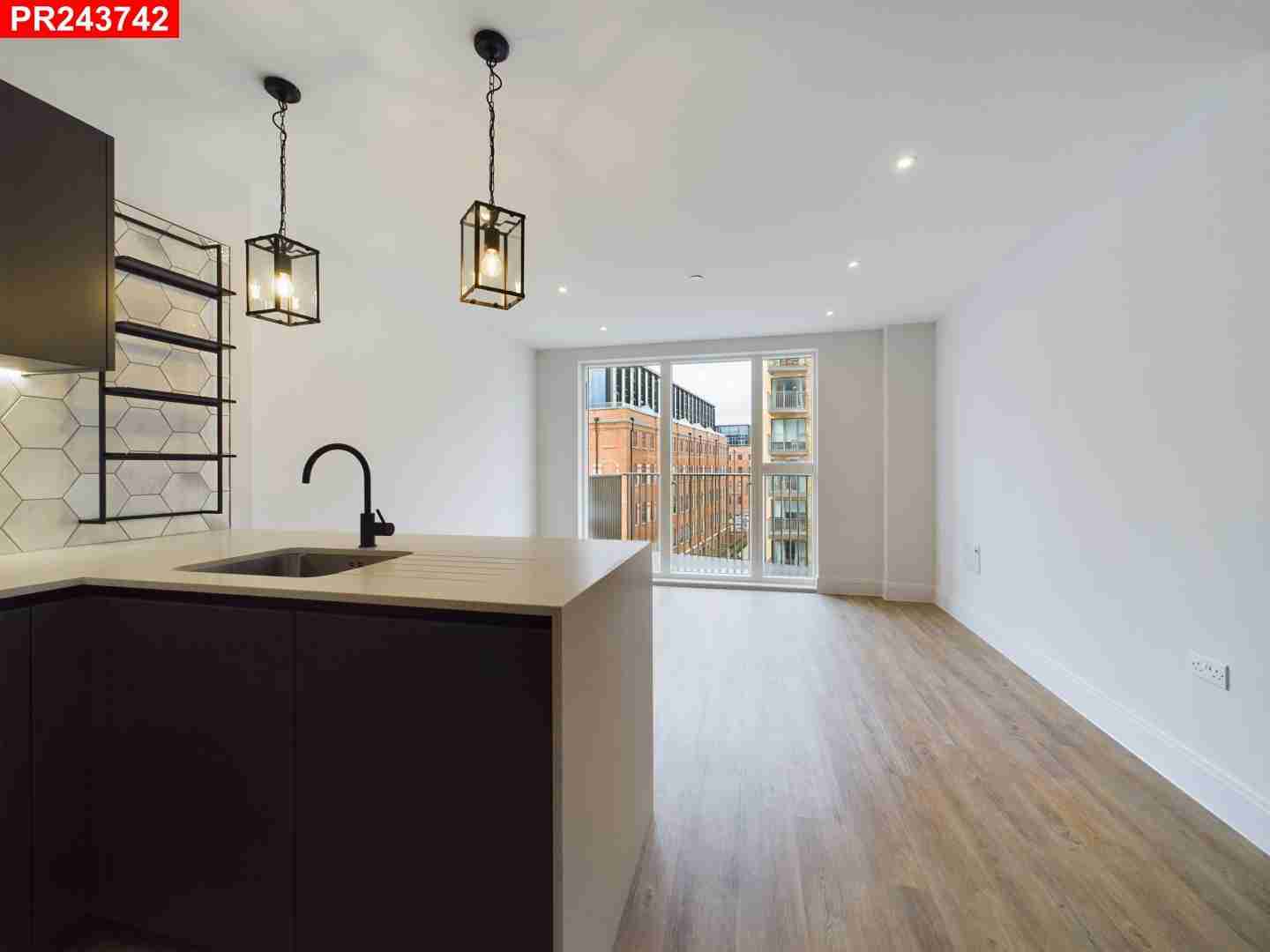 Flat William Street in Slough