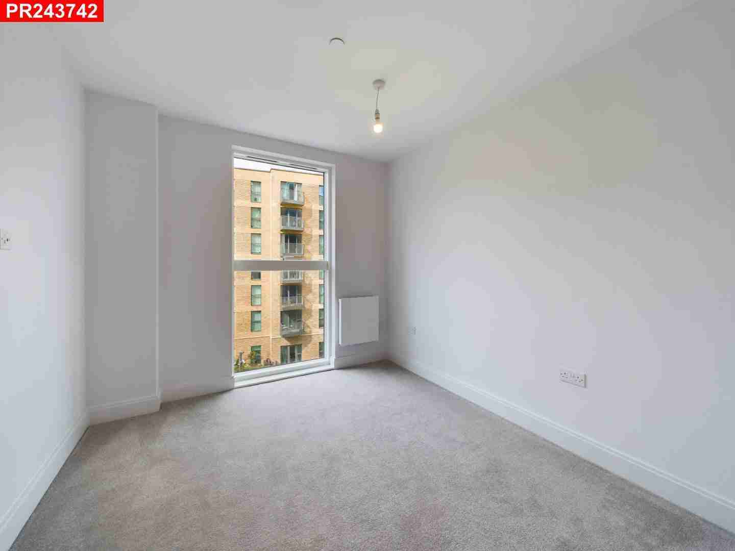 Flat William Street in Slough