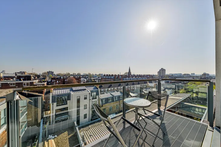 Flat Nightingale Place in Greater London