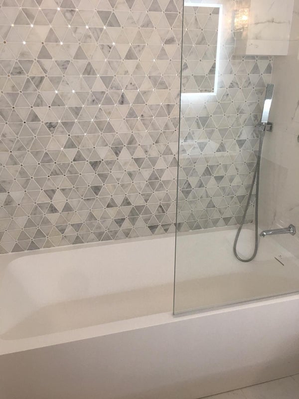 Room Pond Place in Greater London