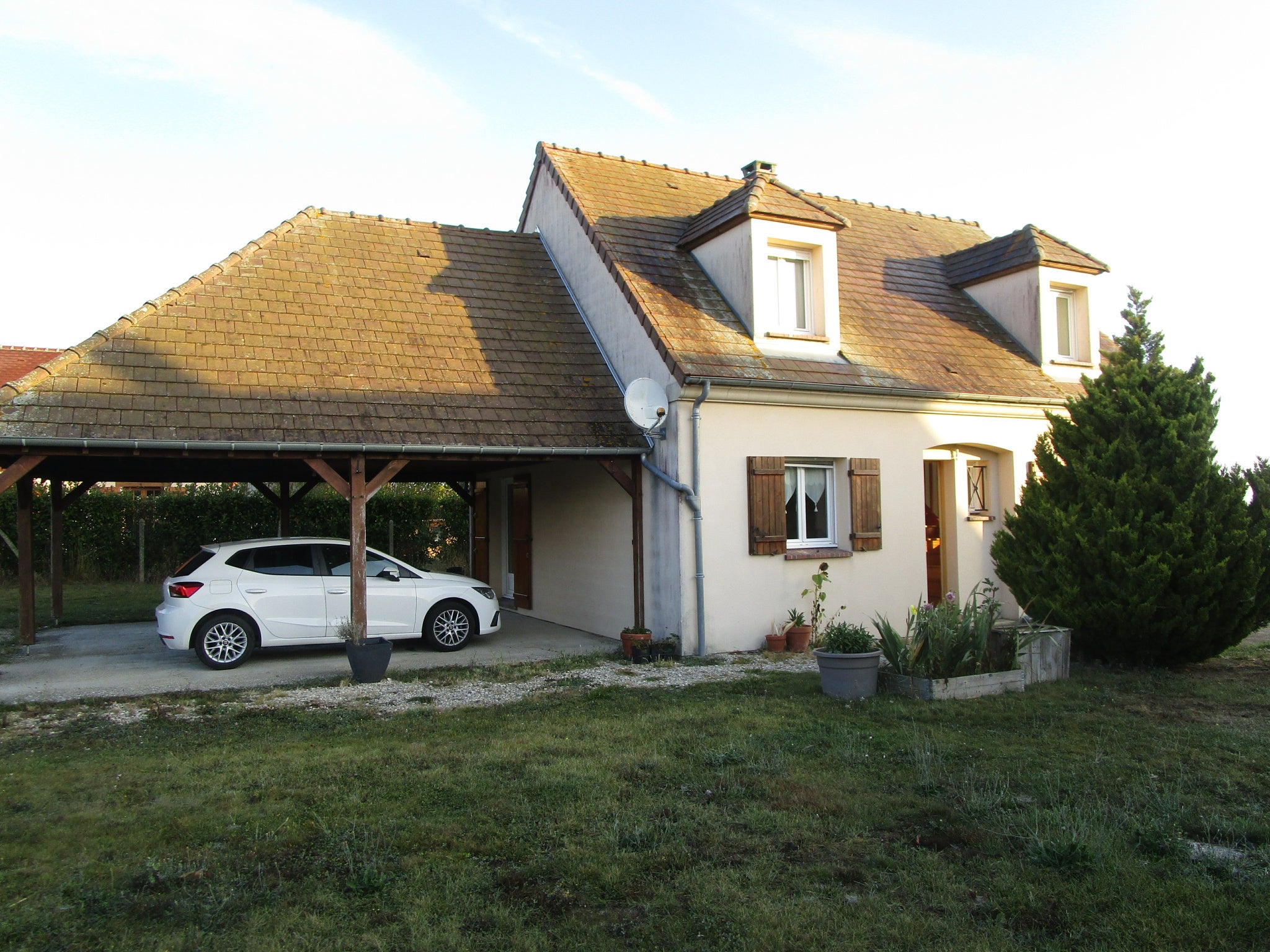House Route de Landouville in Tremblay-les-Villages