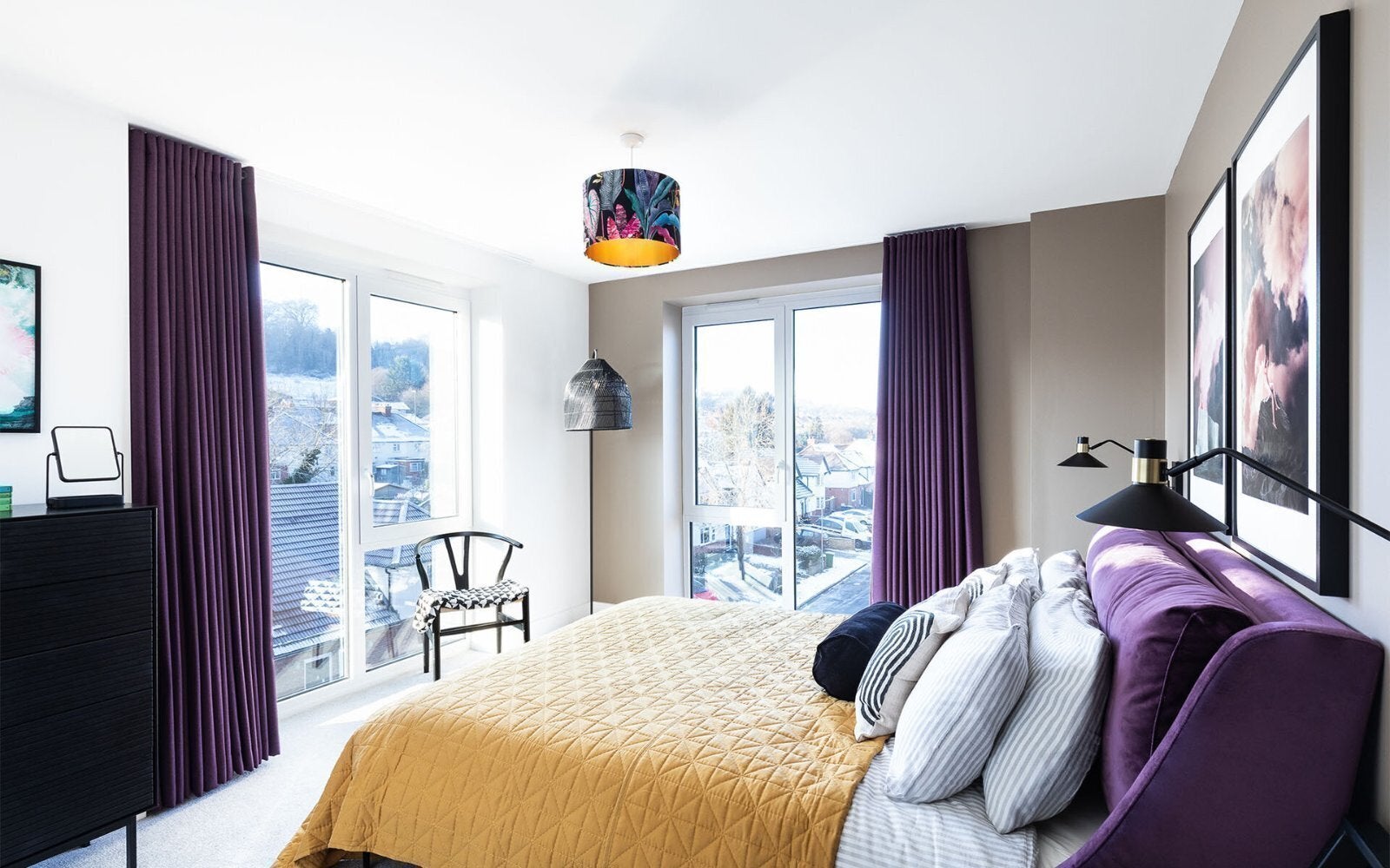 Flat Desborough Road in High Wycombe
