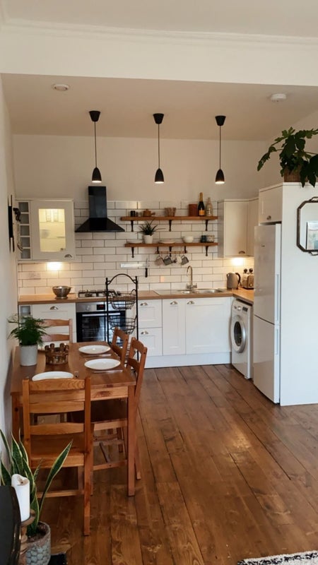 Flat Leith Walk in City of Edinburgh