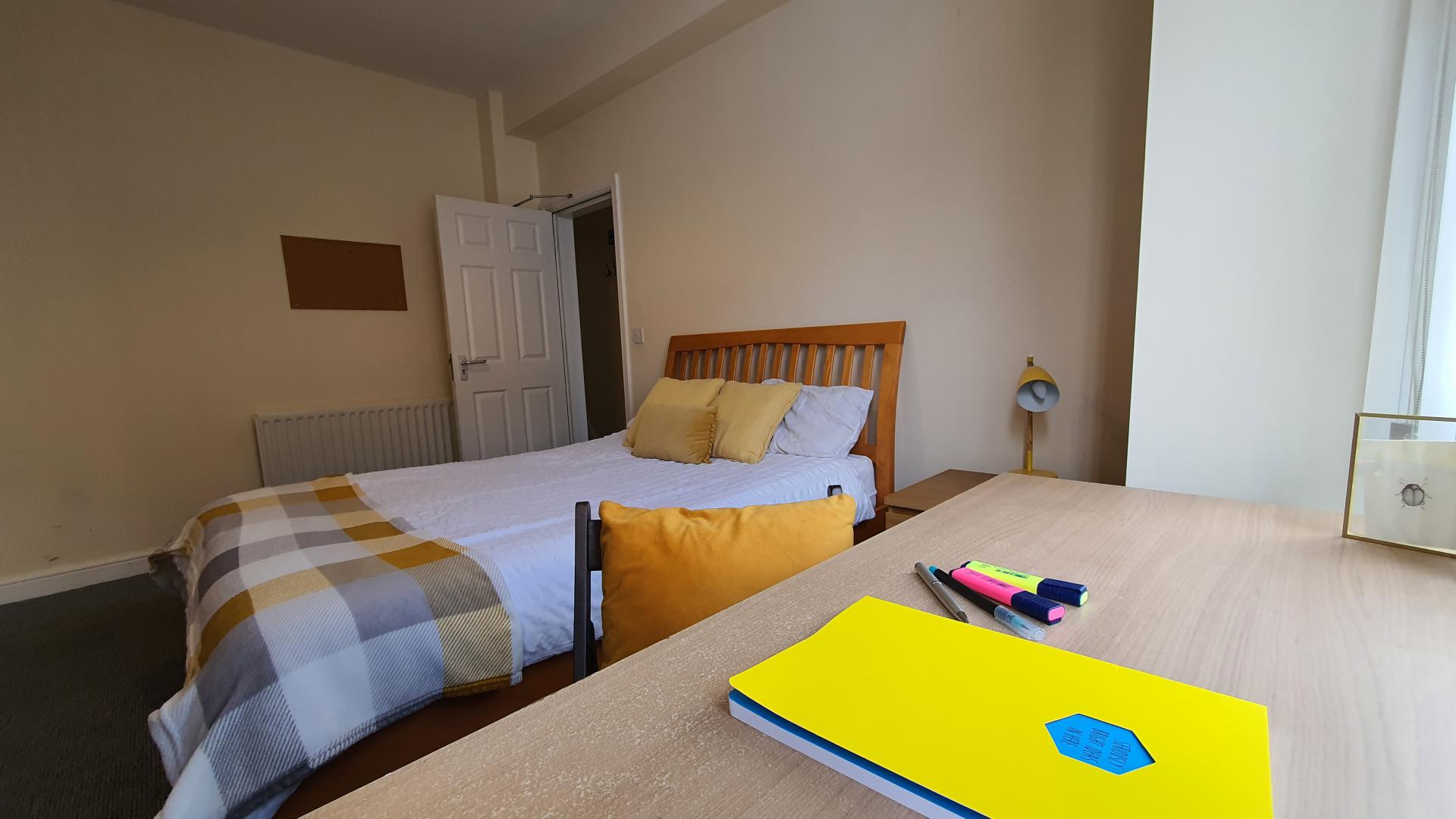 Room West Lorne Street in Chester