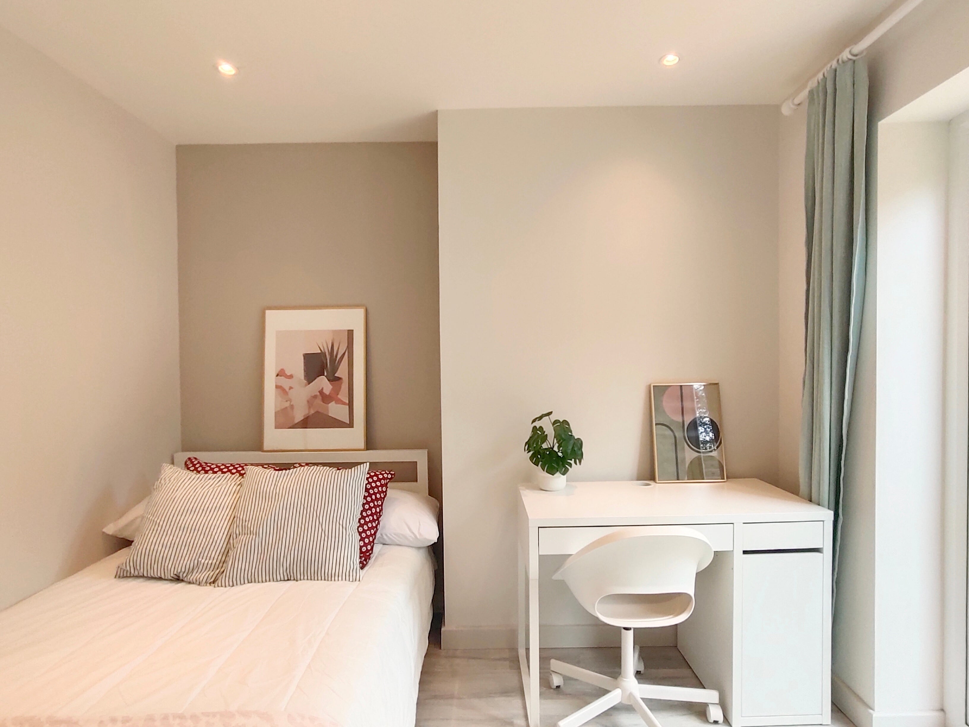 Flat Villiers Road in Greater London