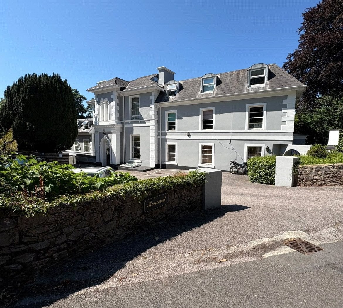 Flat Higher Erith Road in Torquay