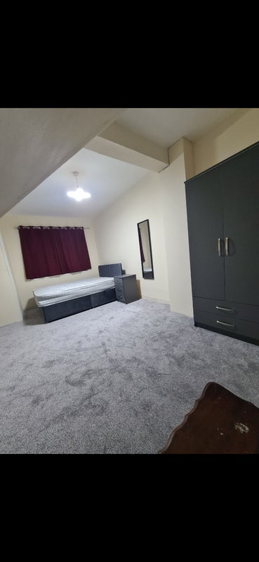 Room Bloomfield in Weston-super-Mare
