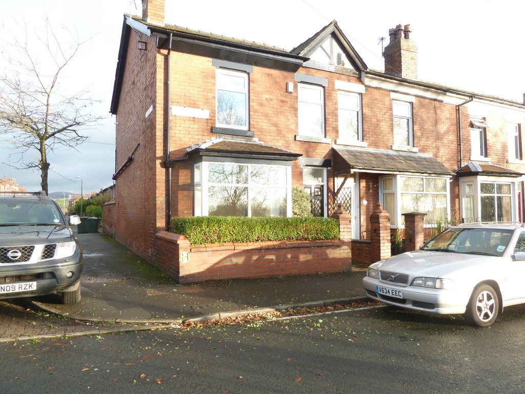 House Erskine Road in Chorley