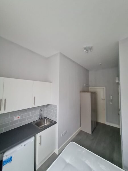Flat Ladbroke Grove in Greater London