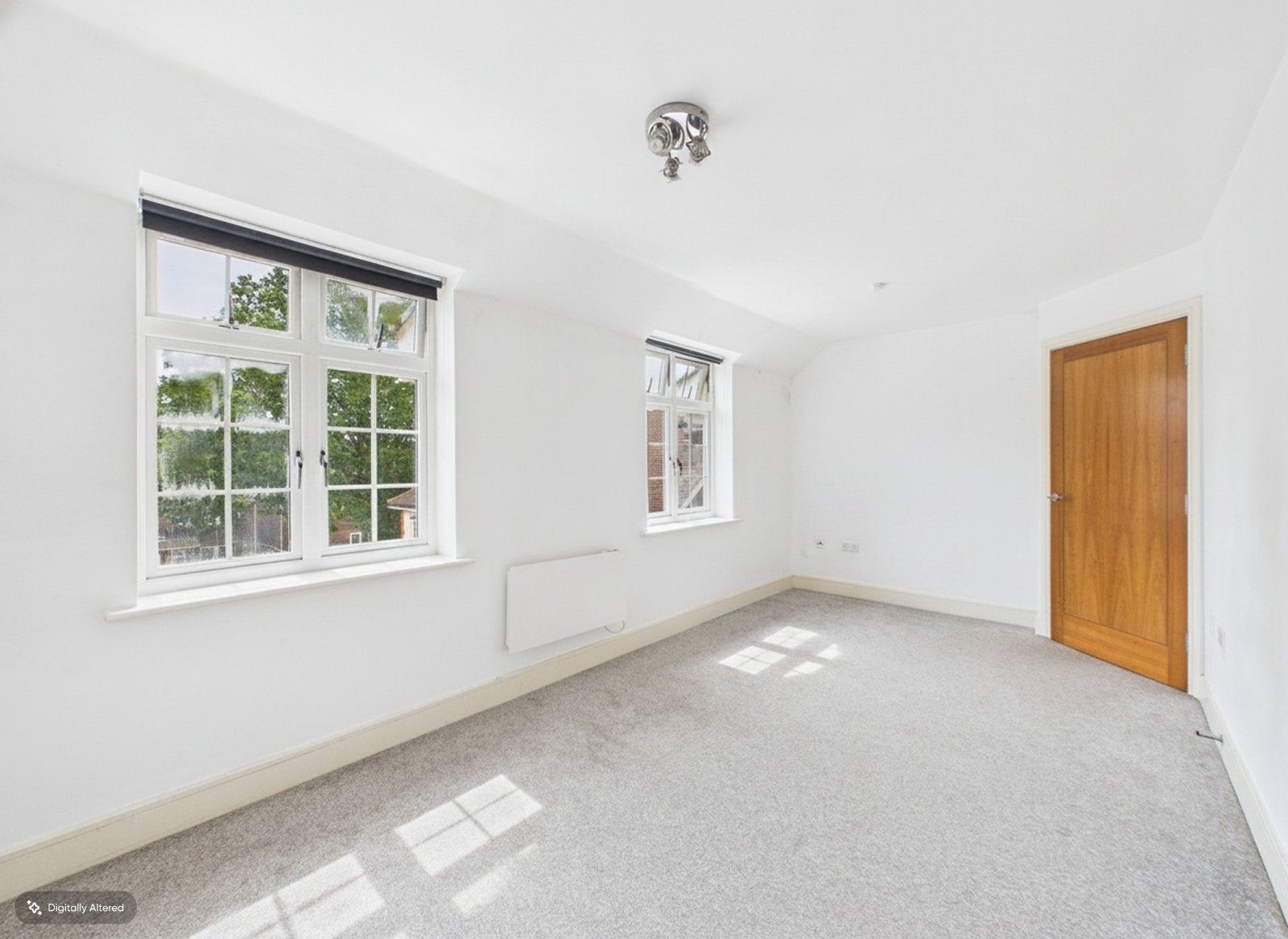 Flat Heath Road in Walton on Thames