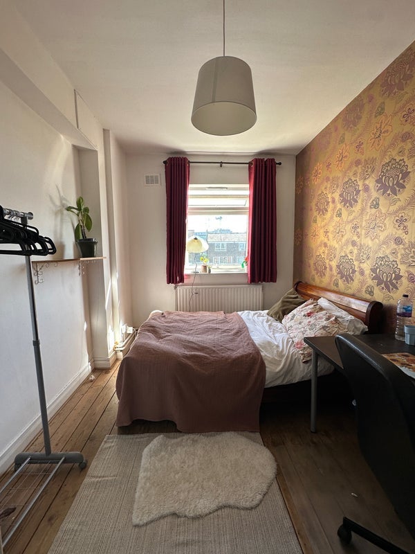 Room Camden Street in Greater London