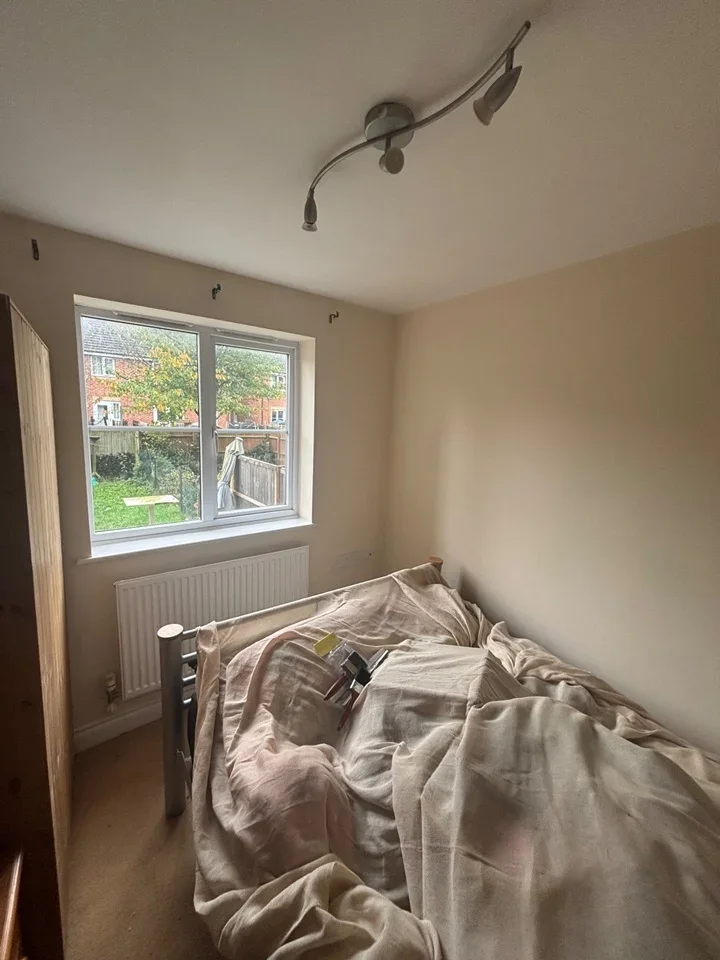 Room Parkside Place in Borough of Spelthorne