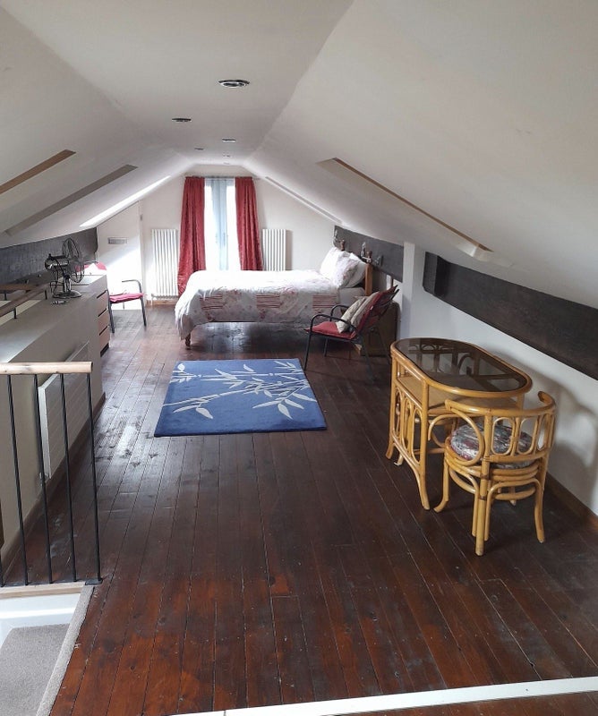 Room Brooklands Court in Leeds