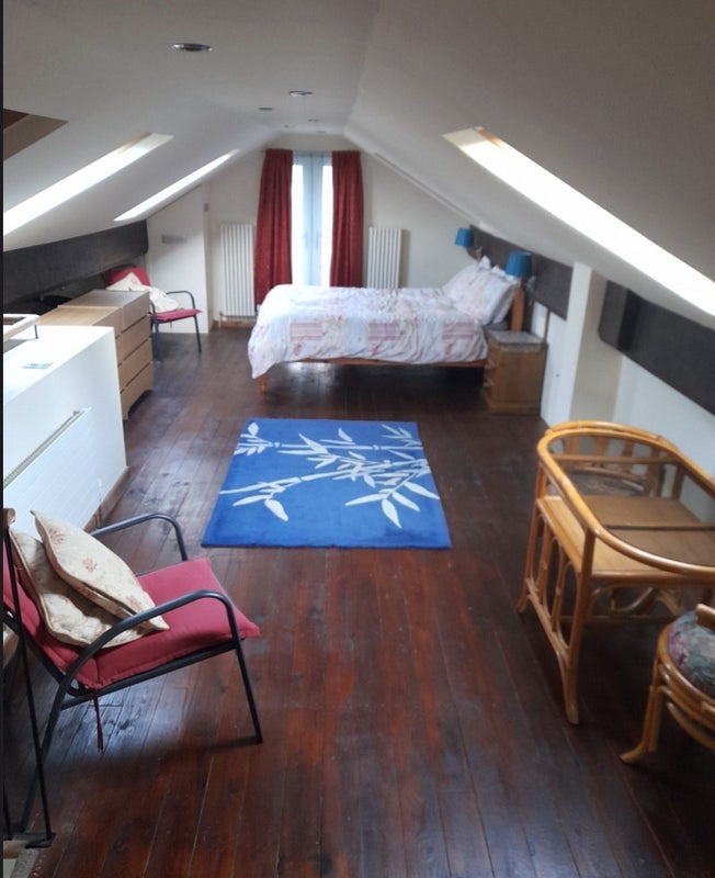 Room Brooklands Court in Leeds