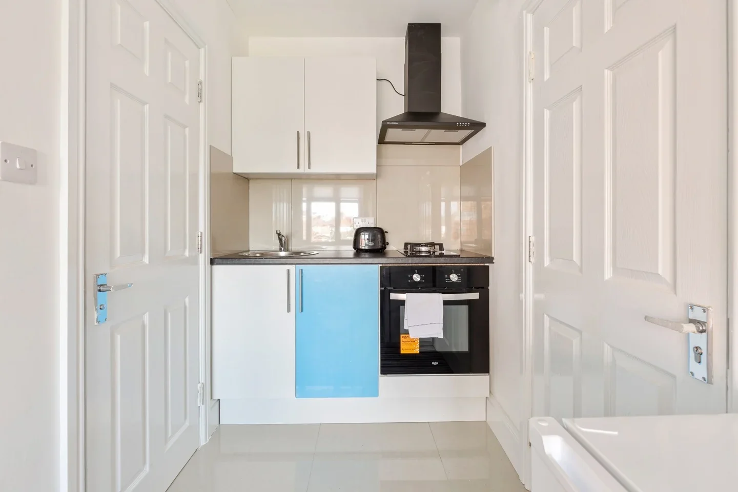 Flat Broad Walk in Greater London