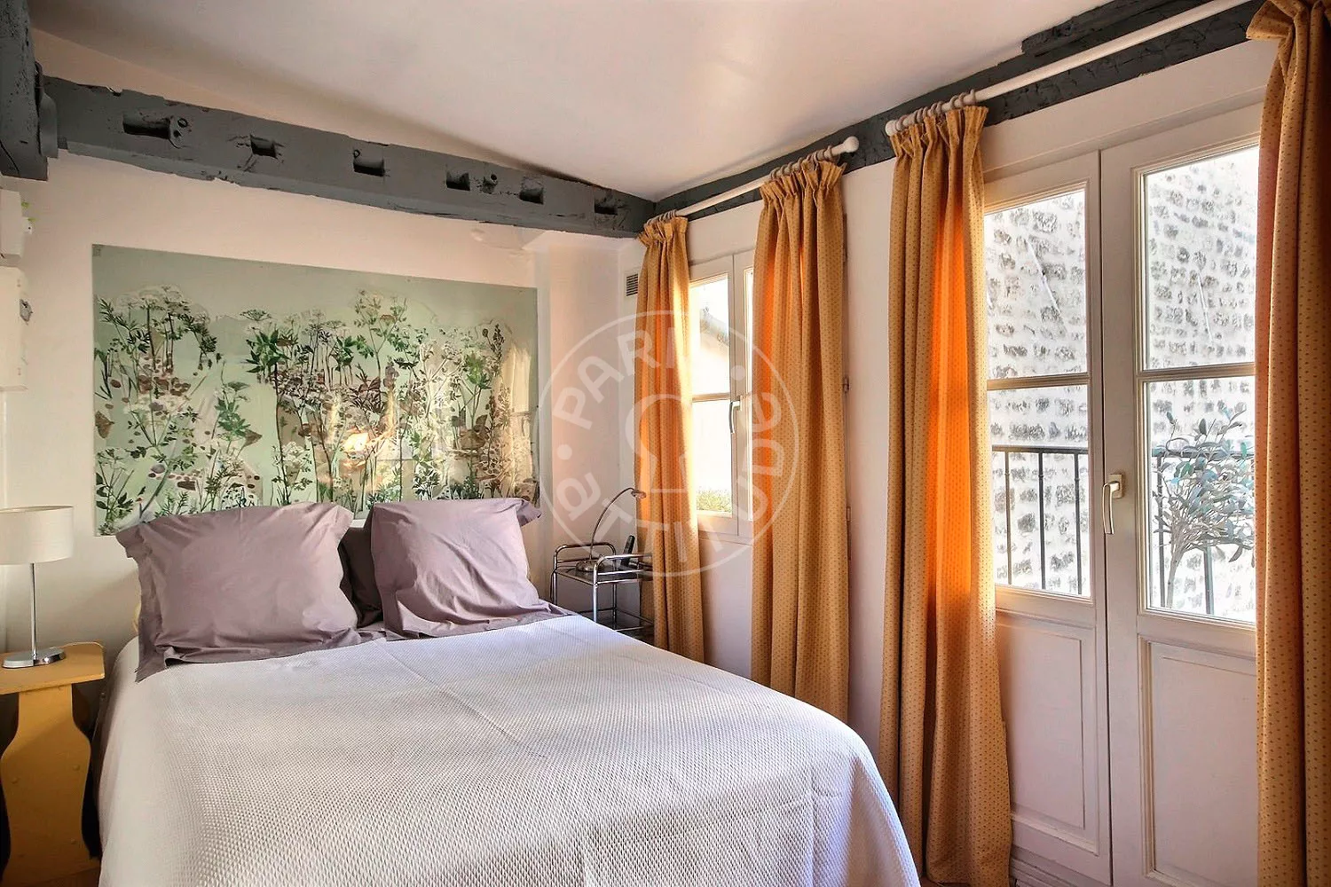 Appartement Rue Pavée à Paris