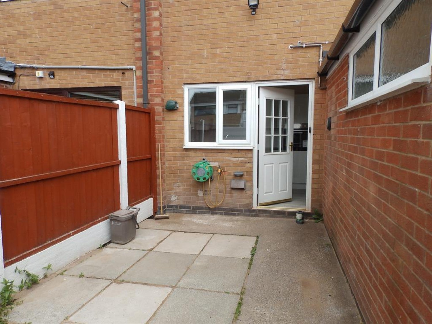 House Capenhurst Lane in Ellesmere Port