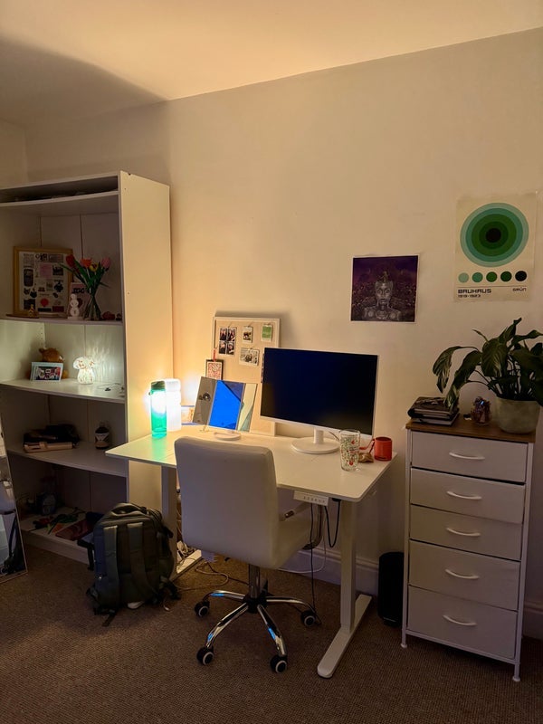 Room Filwood Road in Bristol