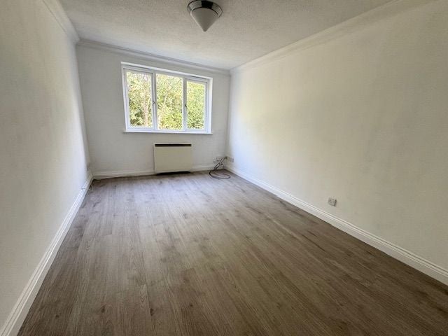Flat Outwood Road in Stockport