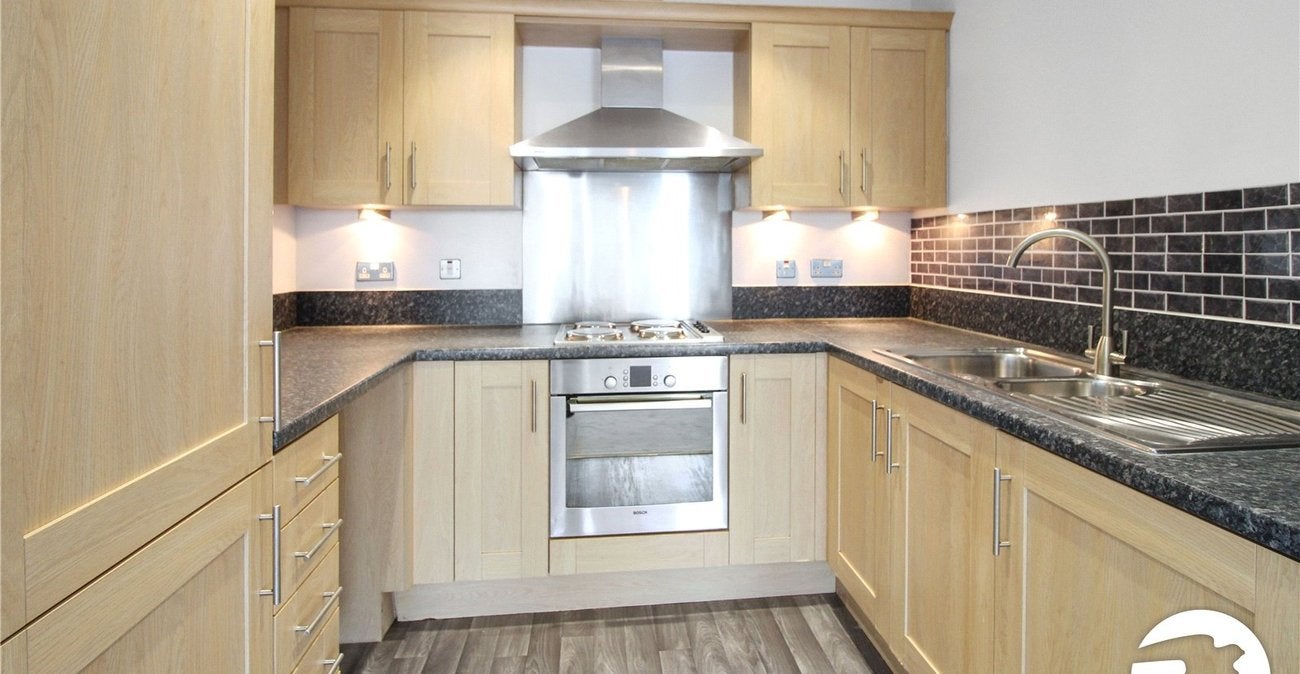 Flat Portland Place in Dartford