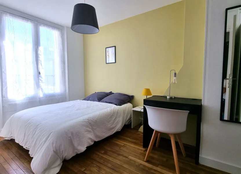 Chambre Rue de Bernières à Caen
