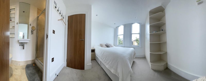 Room Finsbury Park Road in Greater London