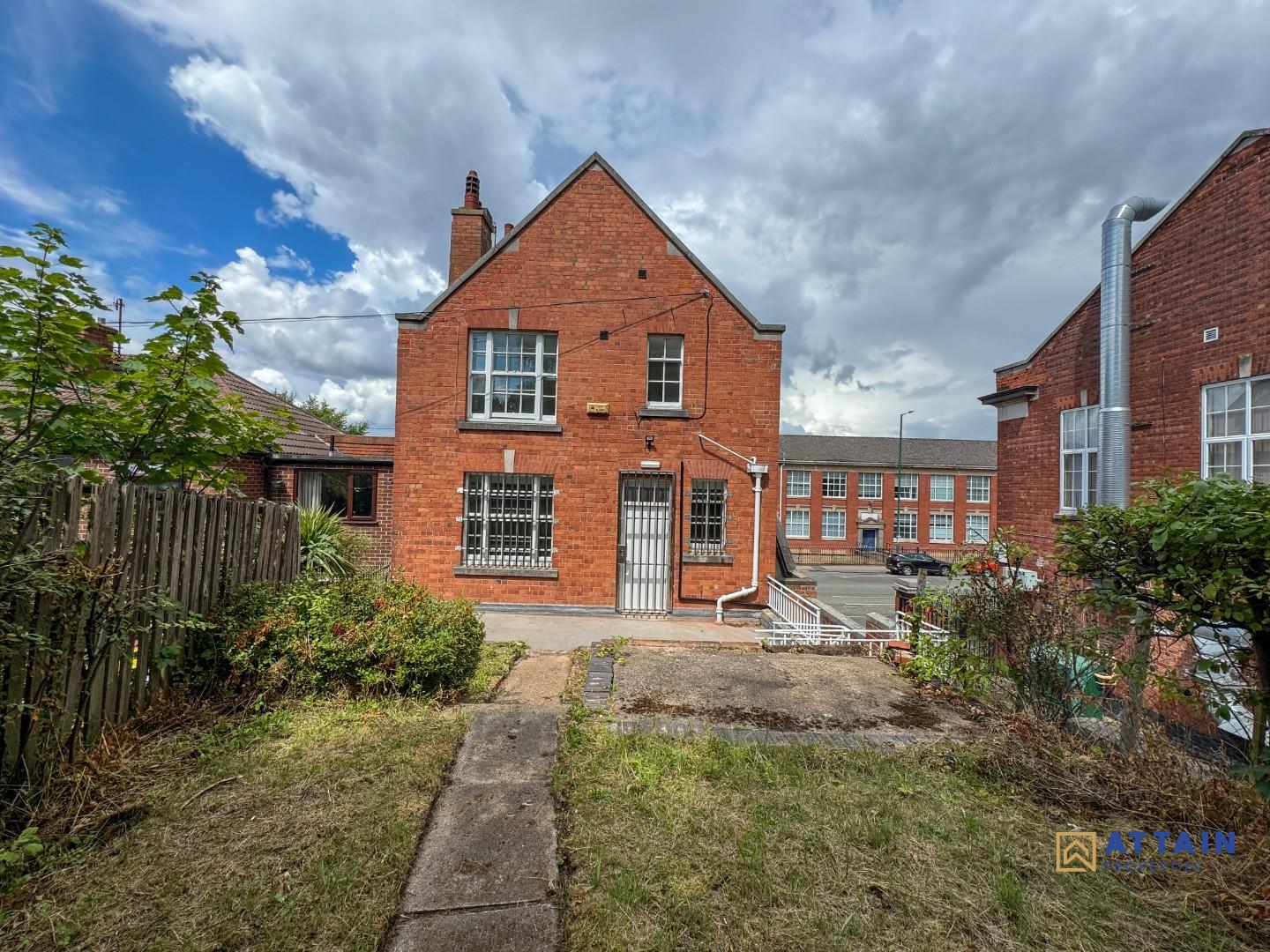 Flat Haydn Road in Nottingham
