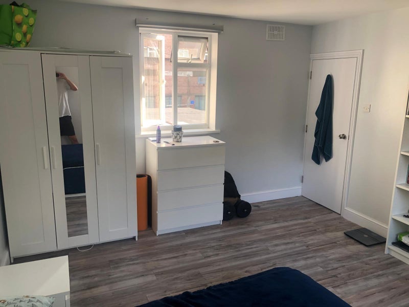 Room Nelson Street in Greater London