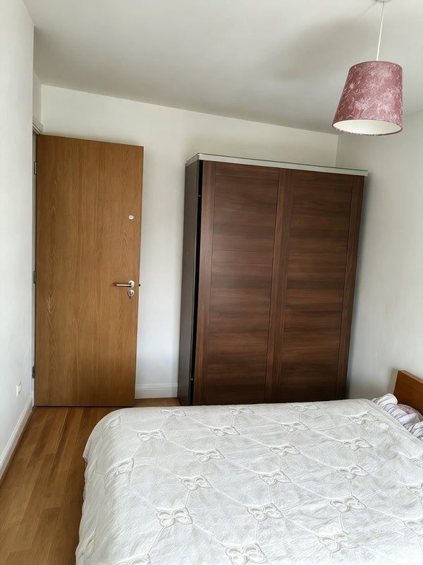 Room Cleveland Road in Manchester