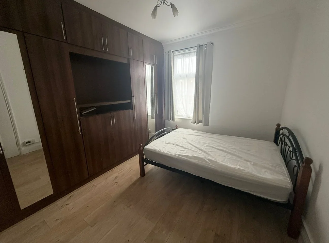 Room Rutland Road in Greater London