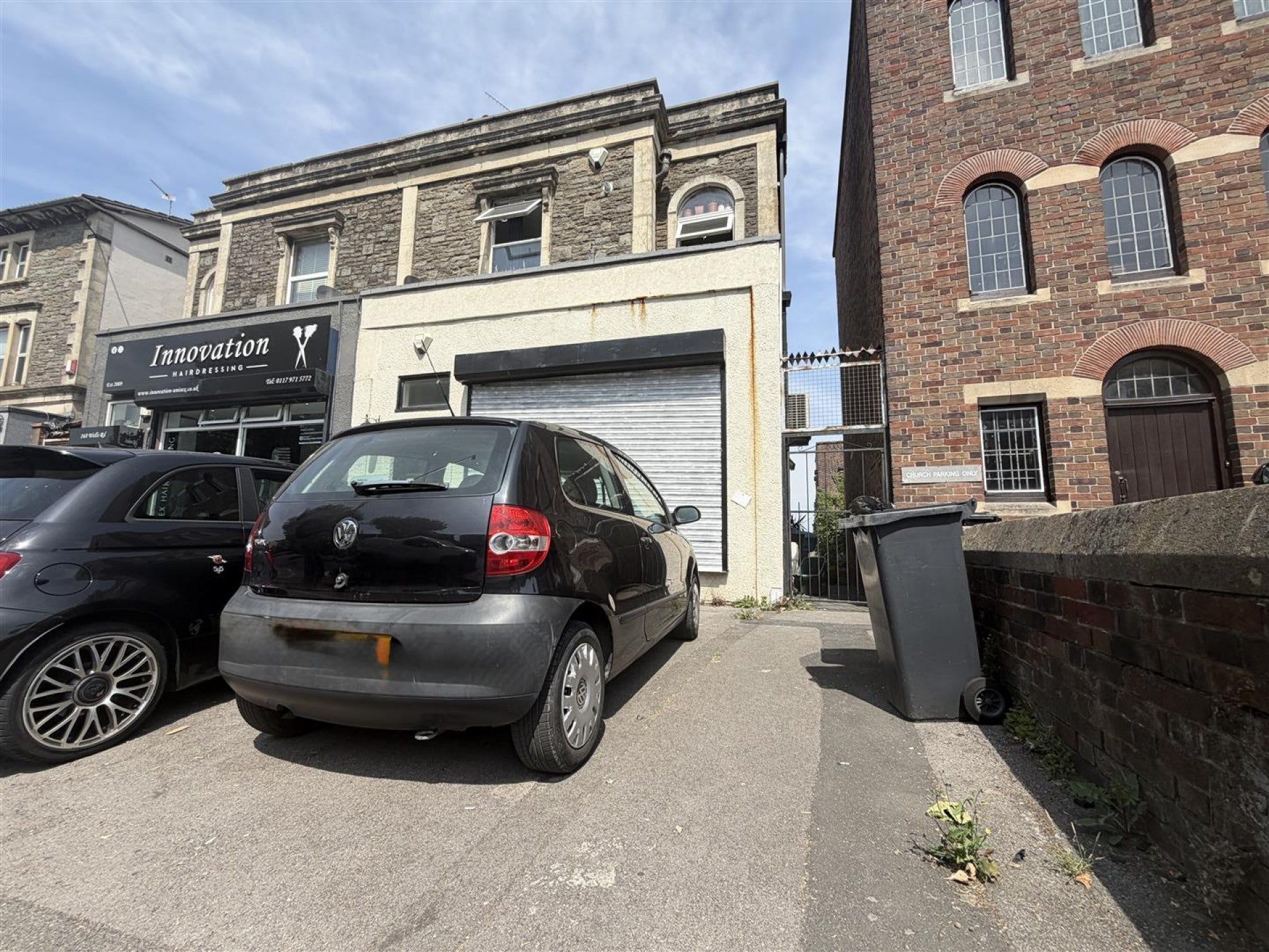 Flat Wells Road in Bristol