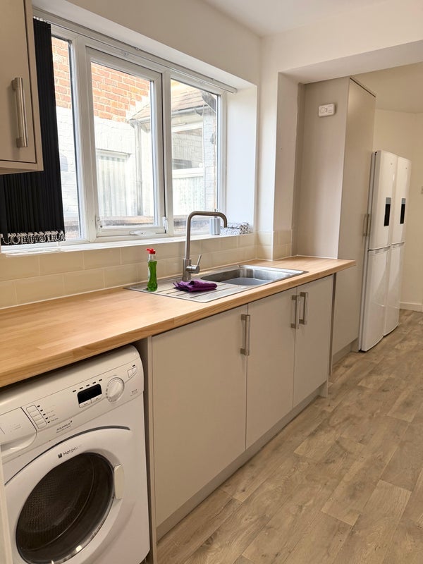 Room Heald Grove in Manchester