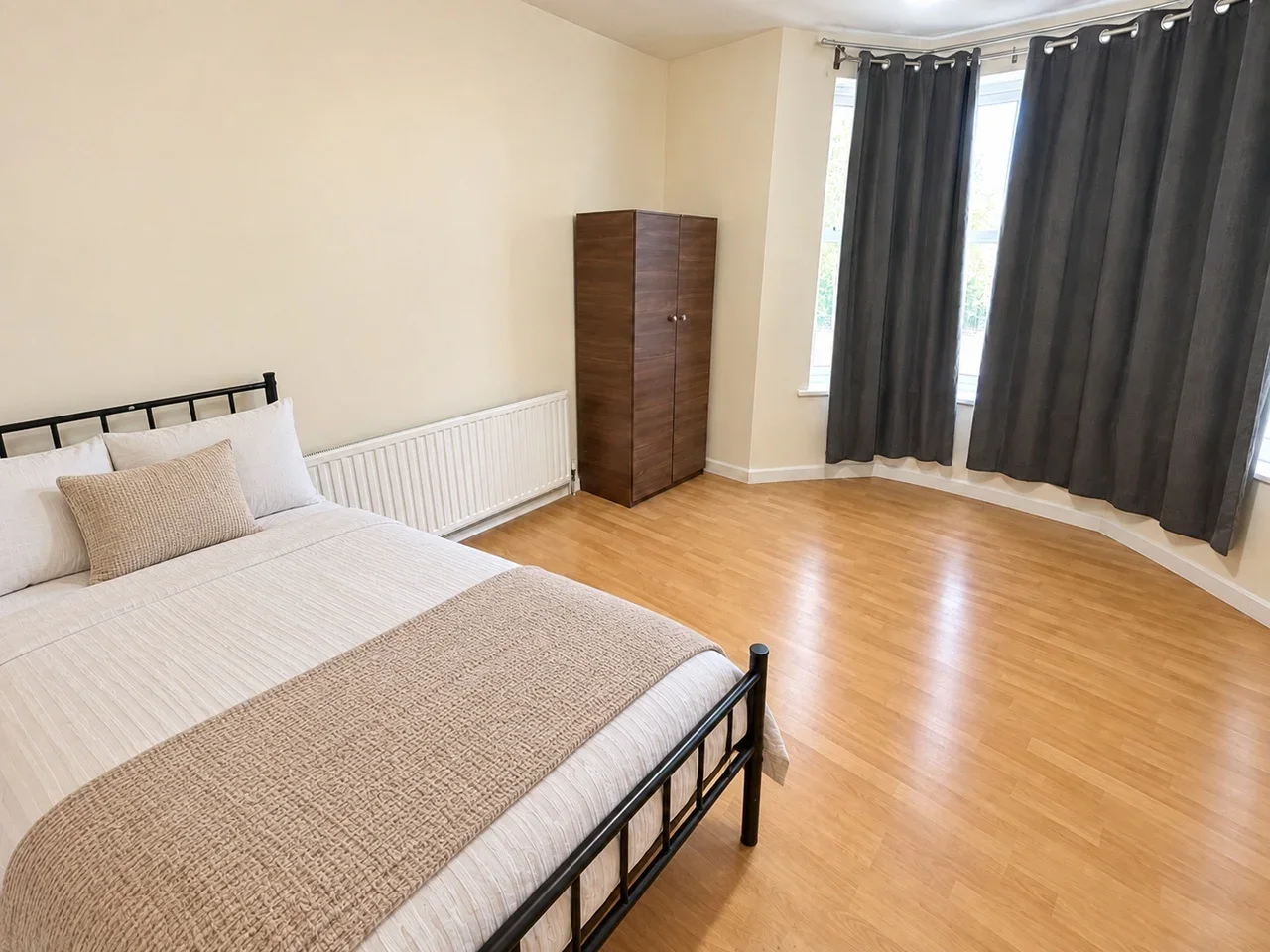 Flat Romford Road in Greater London