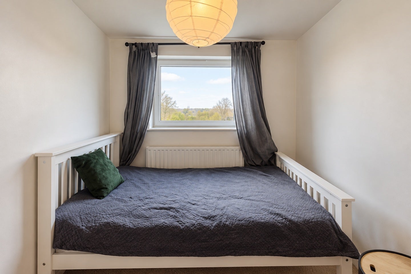 Room Clarence Lane in Greater London