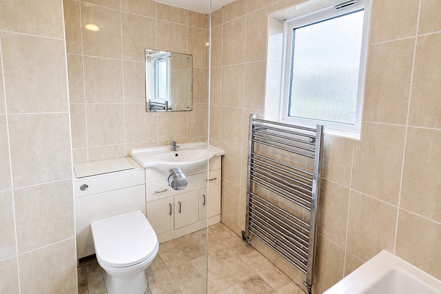 Room Clarence Lane in Greater London