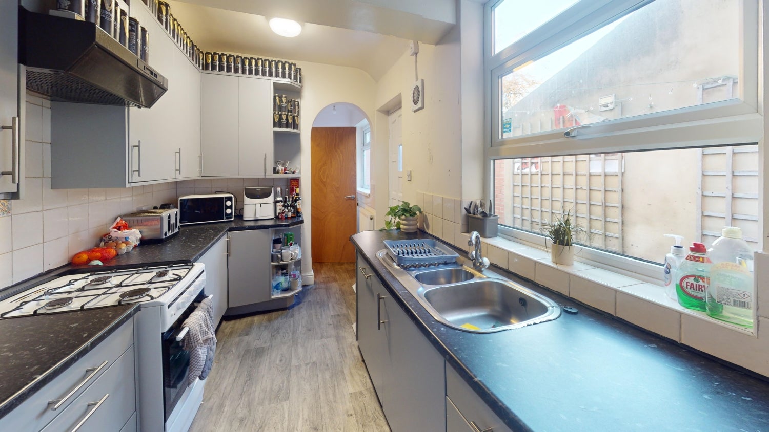 Flat Annesley Grove in Nottingham