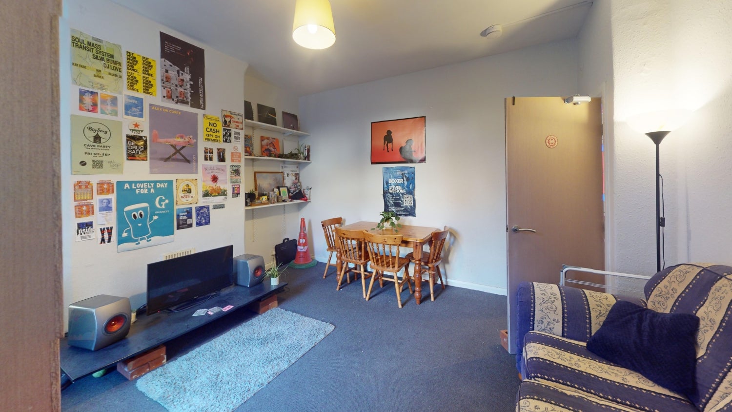 Flat Annesley Grove in Nottingham
