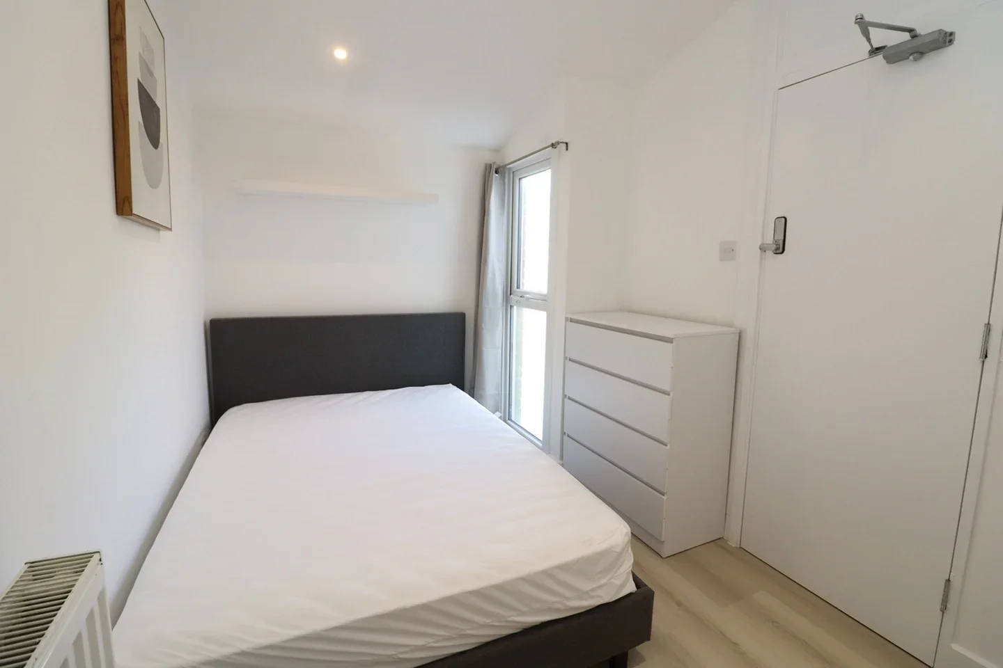 Room Thistlewood Close in Greater London
