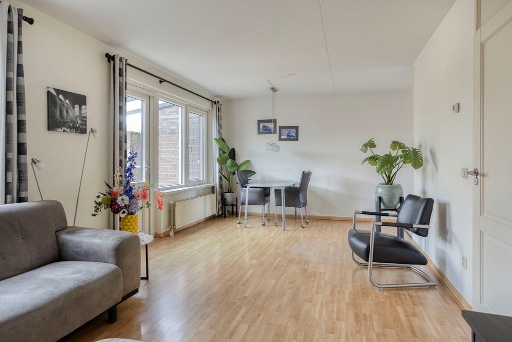 Tussenwoning te koop: Hermelijn 52, Veldhoven