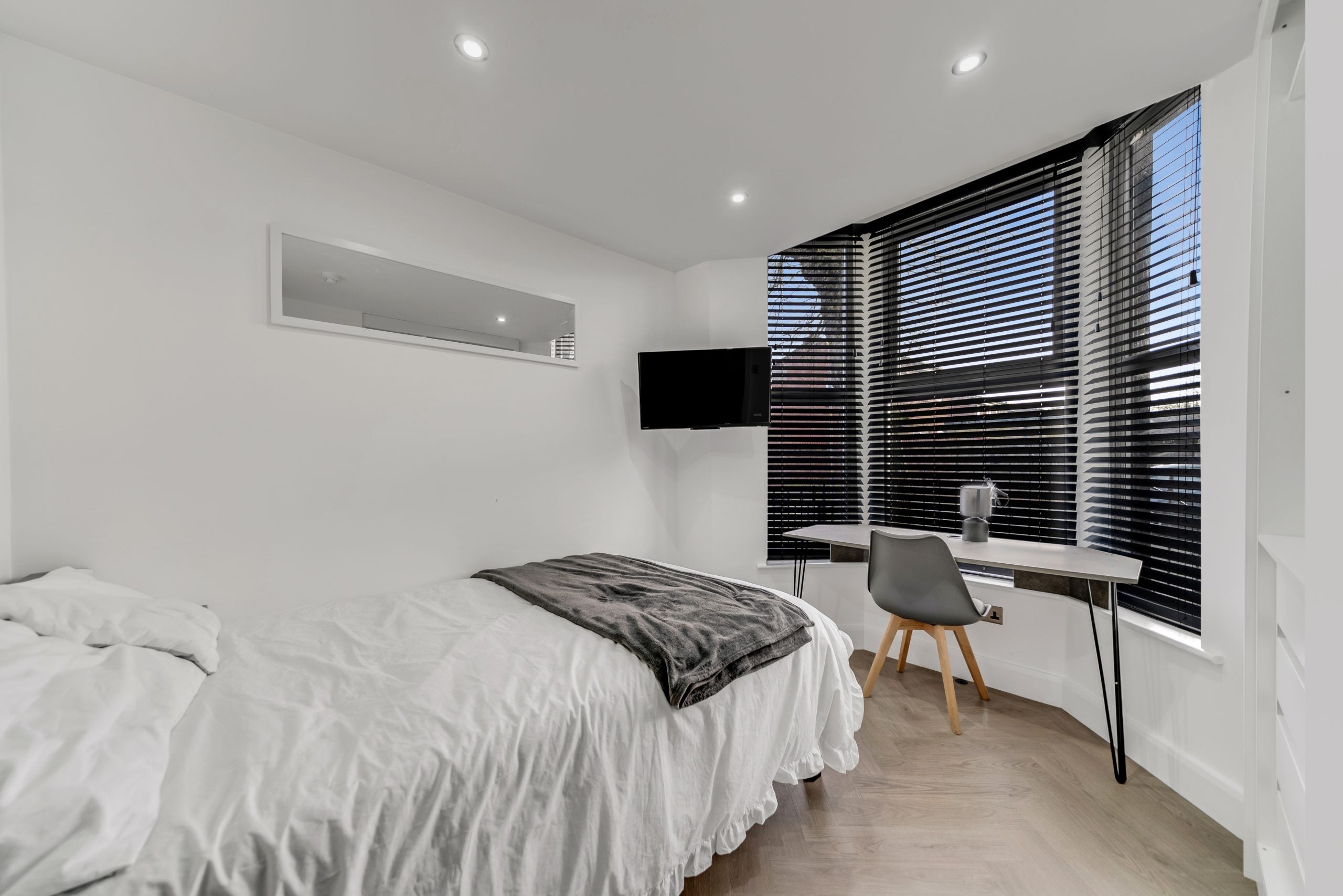 Room Madelaine Street in Liverpool