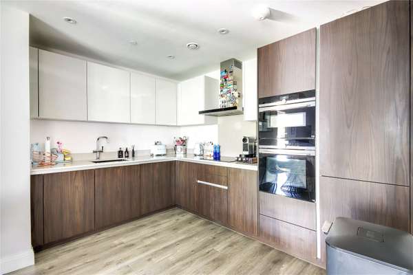 Flat Linden Close in Tunbridge Wells