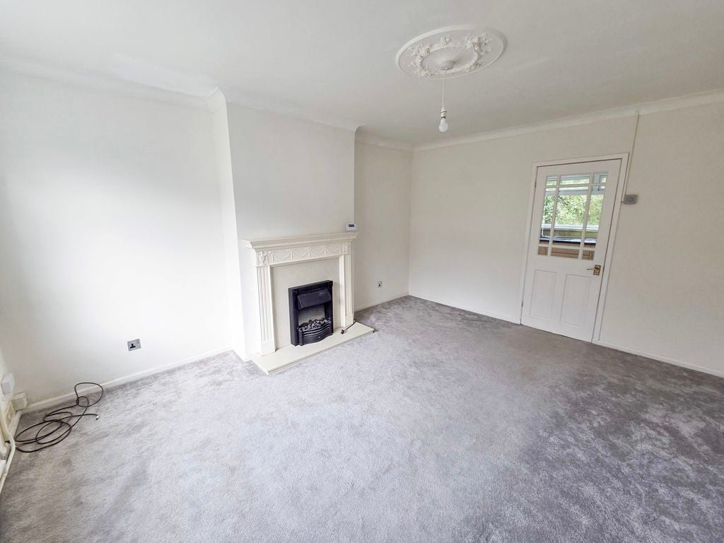 House Heol Pwllypant in Llanbradach and Pwllypant