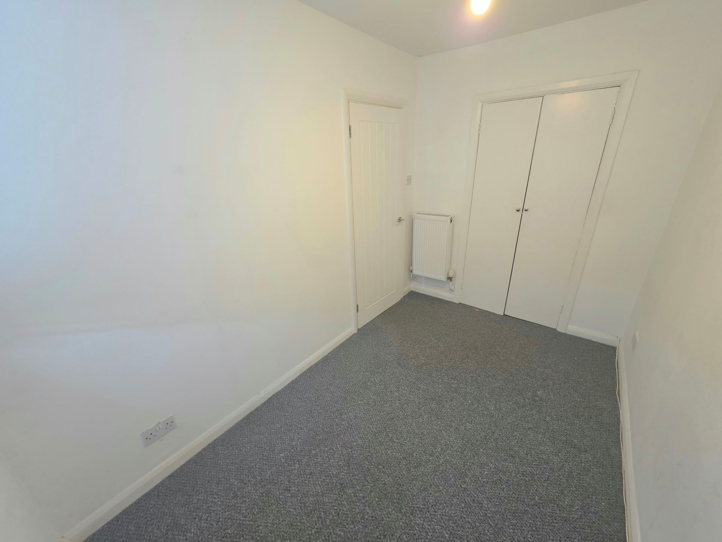 Flat Clarendon Road in Cardiff