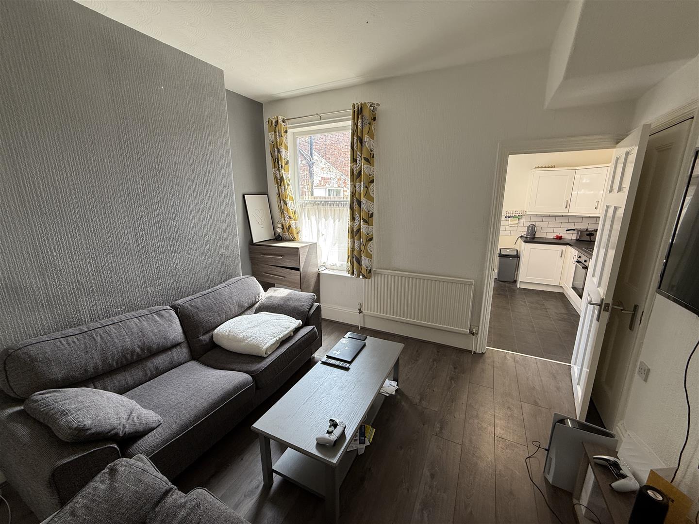 Room Ventnor Street in Hull