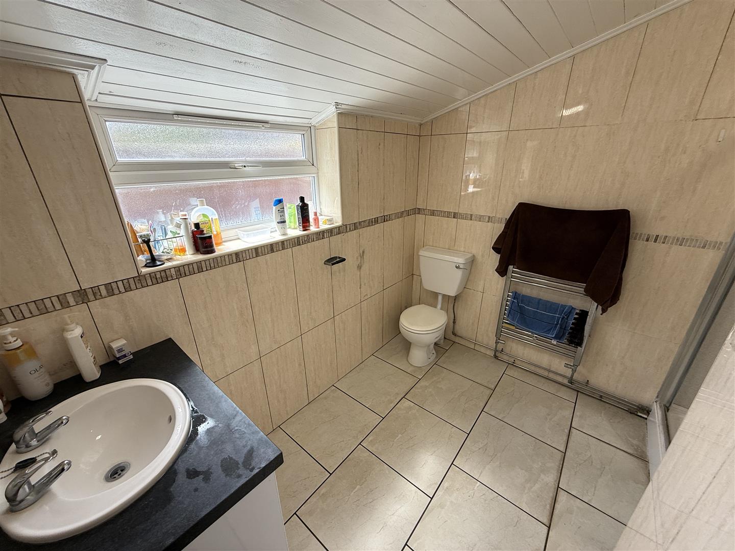 Room Ventnor Street in Hull